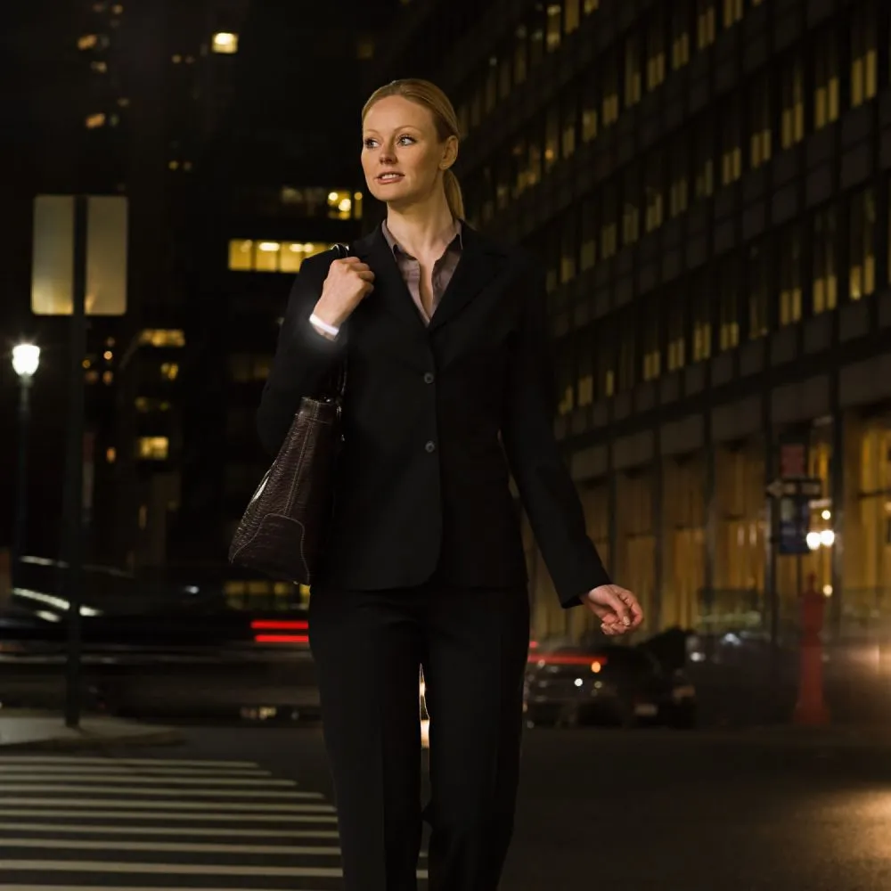 Браслет светящийся в темноте для скейтбордистов